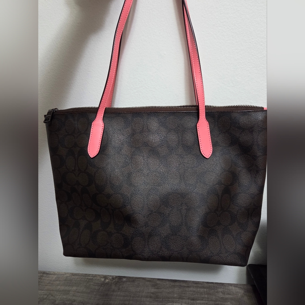 EUC Coach Brown and Pink Tote Bag - Picture 2 of 13